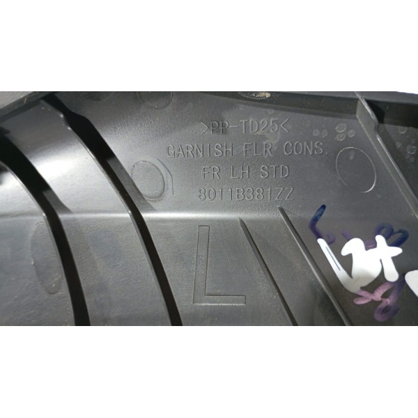 Acabamento Console Central L.e Mitsubishi L200 New Triton