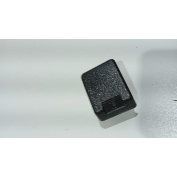 Maçaneta Puxador Abertura Tanque Combustivel Mitsubishi L200