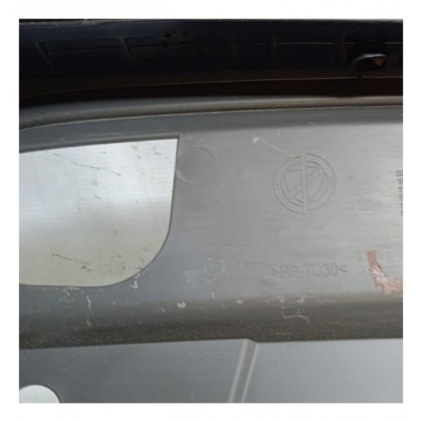 Moldura Da Lanterna Traseira L.e Fiat Doblo Adventure 12 A18