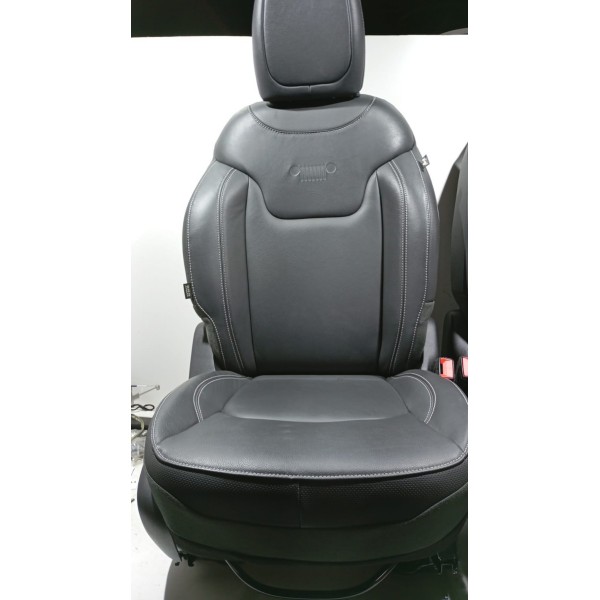 Jogo De Banco Couro Original Jeep Renegade 16 A 24