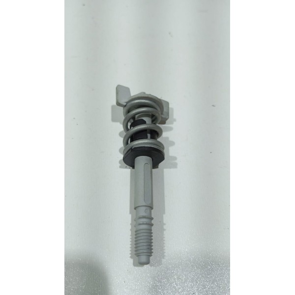 Parafuso Fixação Lanterna Traseira Jeep Renegade 16 A 24