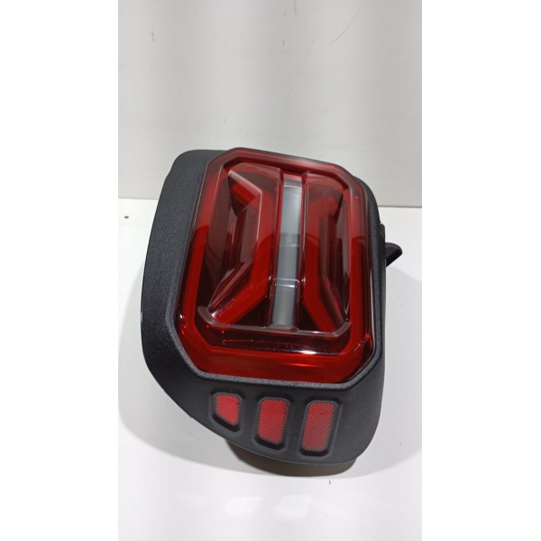 Lanterna Traseira Led L.d 22 A 24 S/ Detalhe Original Direito/passageiro