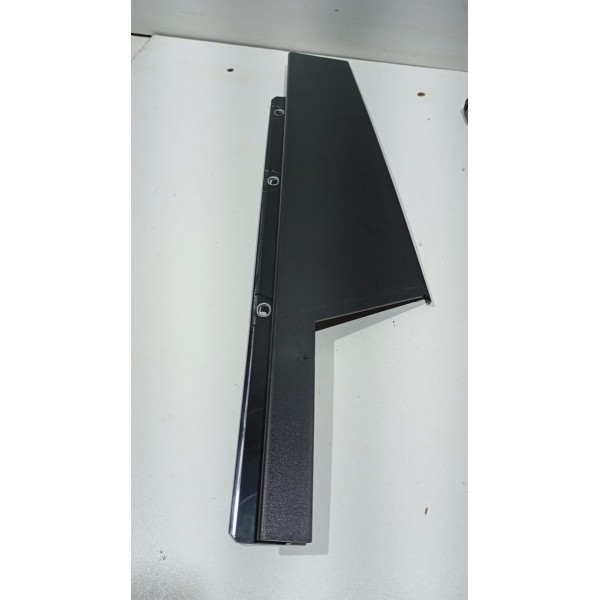 Moldura Coluna Externa Porta T.e Jeep Renegade 16 A 24