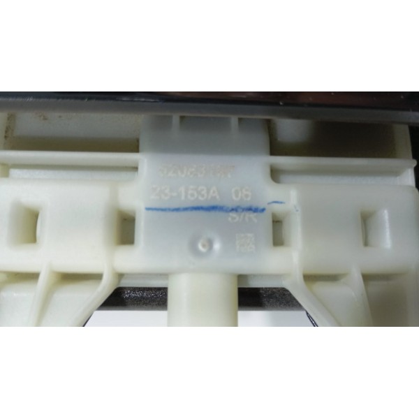 Maçaneta Elétrica Porta Malas Jeep Renegade 22 A 24 Traseira