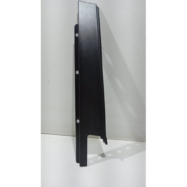 Moldura Externa Coluna Porta T.d Jeep Renegade 16 A 24