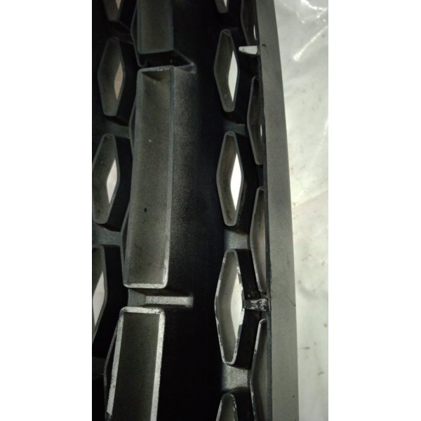 Grade Superior Parachoque Dianteiro R.r Evoque 11 A 15