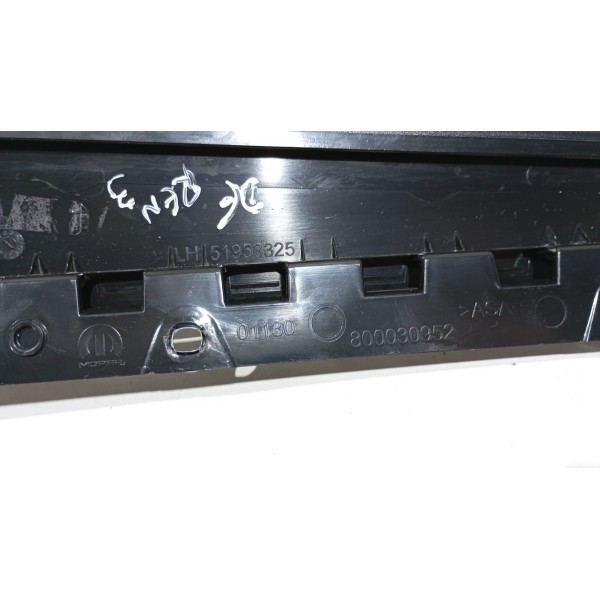 Moldura Externa Coluna Porta D.e Jeep Renegade 16 A 24