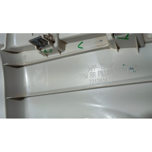 Acabamento Superior Coluna T.e Mitsubishi L200 New Triton