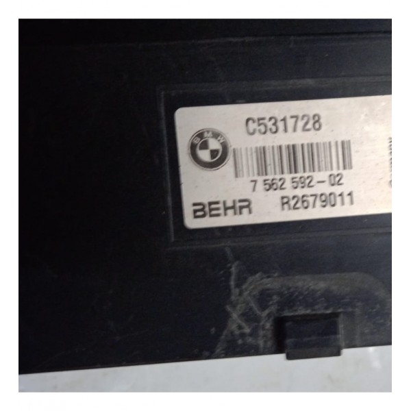 Suporte Superior Radiador Bmw 535 Gt Sport 08 A 13