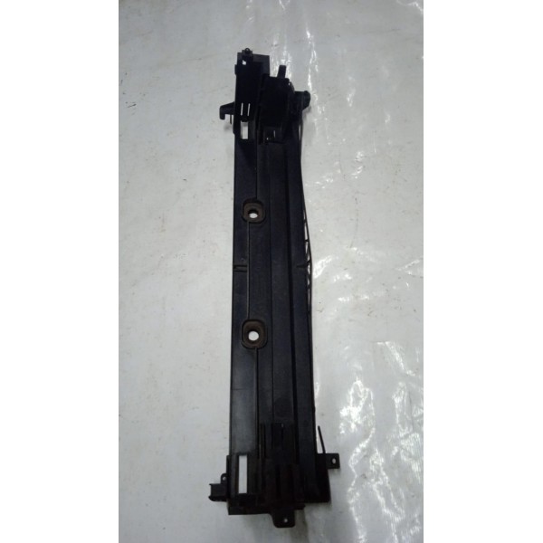 Suporte Superior Radiador Bmw 535 Gt Sport 08 A 13