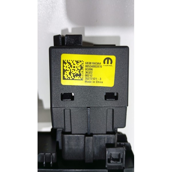 Entrada Tomada Usb Console Jeep Renegade 16 A 24