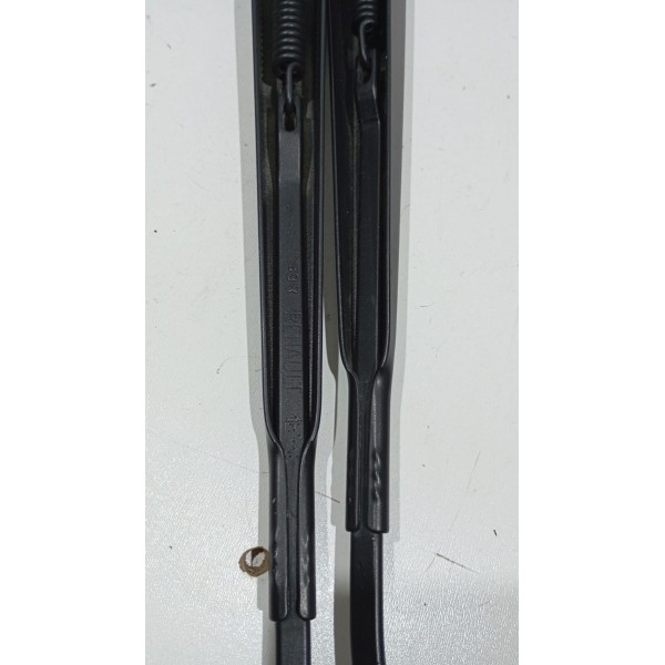 Par Braço Haste Limpador Parabrisa Renault Duster 20 A 24 - Direito