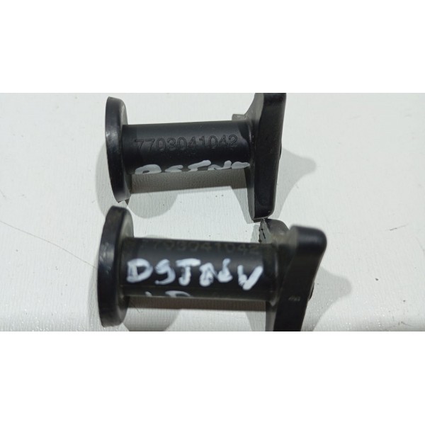 Par Trava Parafuso Lanterna Traseira Renault Duster 20 A 24