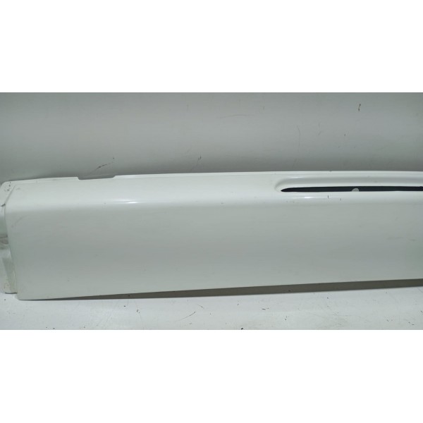 Acabamento Superior Tampa Traseira Fiat Mobi 17 A 22