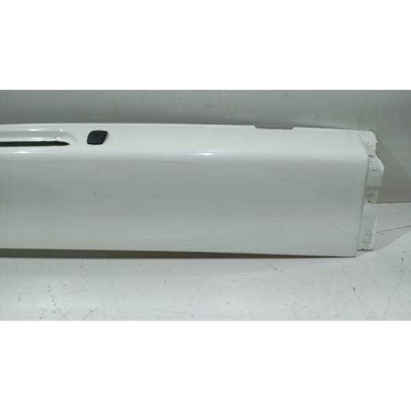 Acabamento Superior Tampa Traseira Fiat Mobi 17 A 22