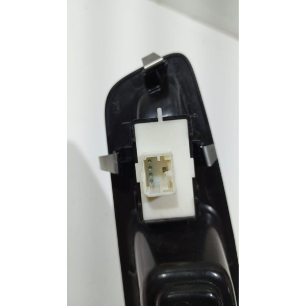 Botão Comando Vidro Elétrico Porta T.e Fiat Toro 16 A 23