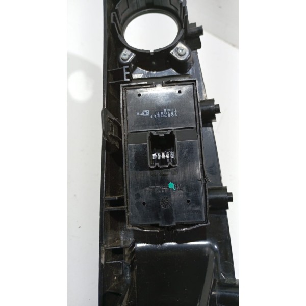 Botão Comando Vidro Elétrico D.e Gm Cruze Sedan 10 A 16