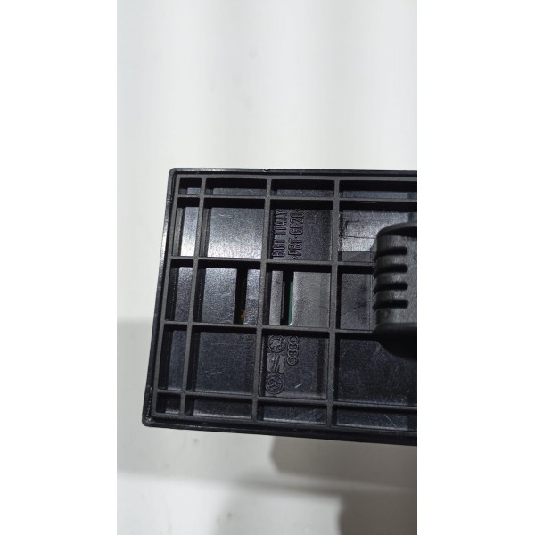 Botão Comando Vidro Elétrico D.e Audi Q3 12 A 15