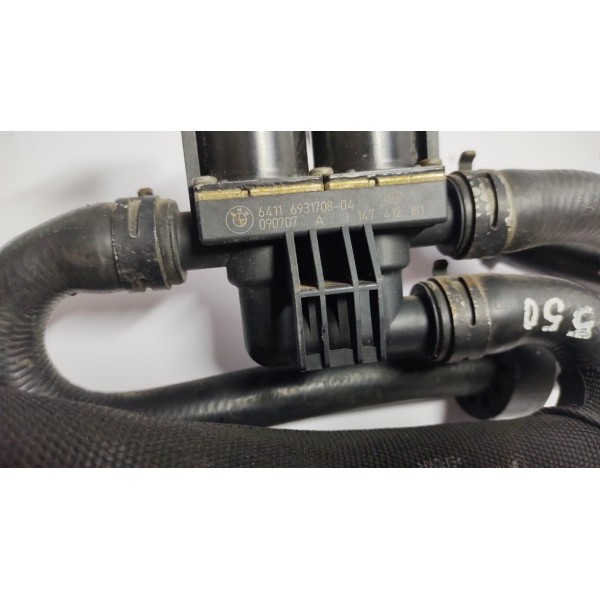 Valvula Com Mangueira Ar Quente Bmw 550i 4.8 V8