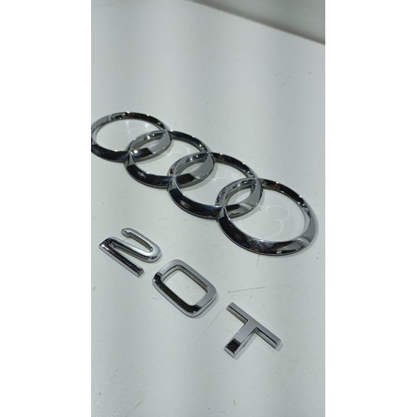 Emblema Tampa Traseira Audi Q3 13 A 18