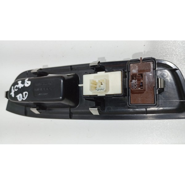 Botão Comando Vidro Trava Porta D.d Fiat Toro 16 A 20