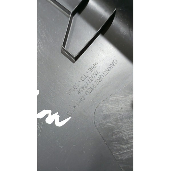 Acabamento Lateral Banco T.e Renault Duster 20 A 23