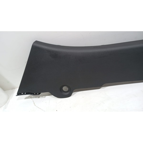 Acabamento Lateral Banco T.e Renault Duster 20 A 23