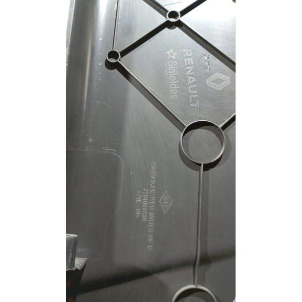 Acabamento Coluna T L.e Renault Duster 20 A 24