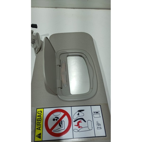 Quebra Sol L.d Luz Cortesia Fiat Toro 16 A 21