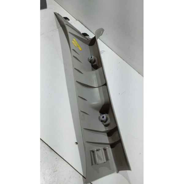 Moldura Acabamento Coluna Parabrisa  L.d Fiat Toro 16 A 21