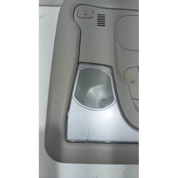 Luz Teto Cortesia Fiat Toro 16 A 21