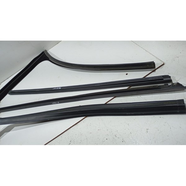 Guarnição Par Pestana Porta D.e Discovery Sport 13 A 17