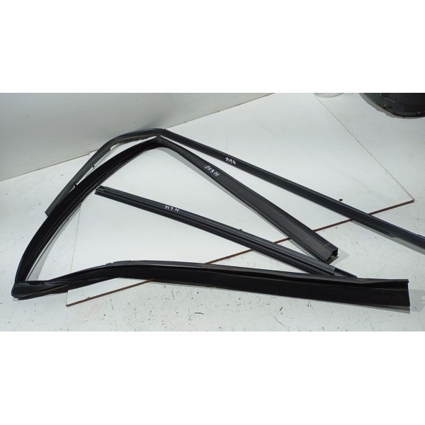 Guarnição Par Pestana Porta T.e Discovery Sport 13 A 17