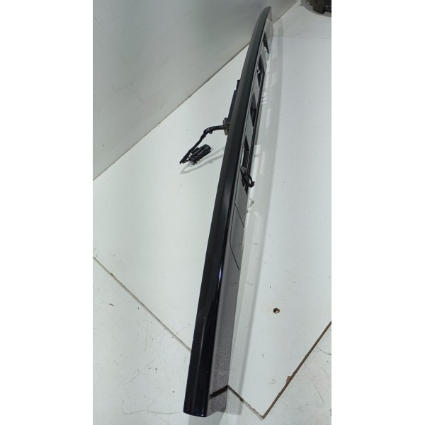 Acabamento Da Tampa Traseira Discovery Sport 13 A 17