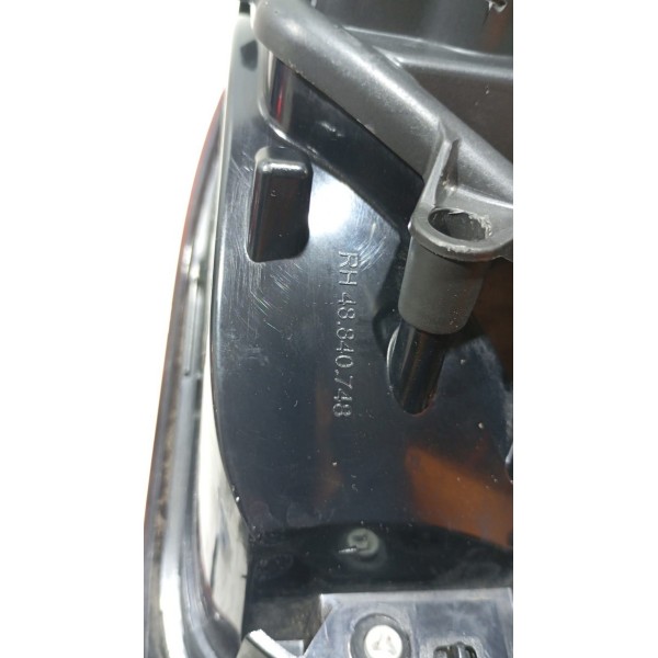 Lanterna Traseira L.d Fiat Toro 16 A 21 Direito/passageiro