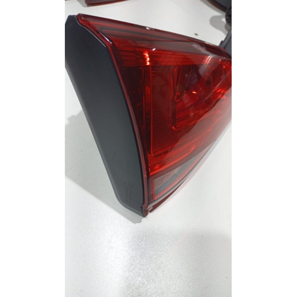 Lanterna Tampa Traseira L.e Vw Golf 14 A 19