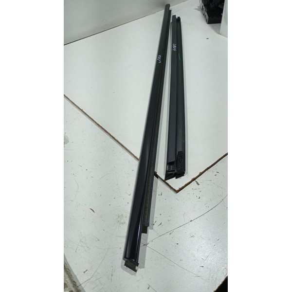 Par Testana De Porta D.e Jeep Commander