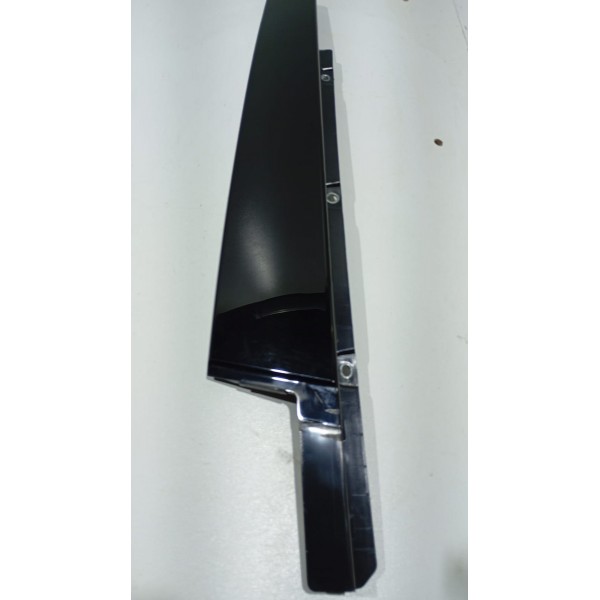 Moldura Coluna De Porta D.d Jeep Commander