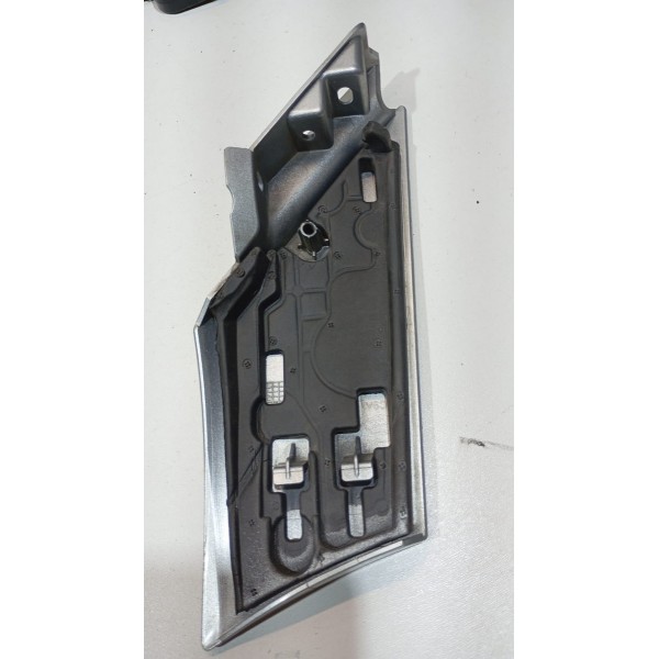 Acabamento Superior Paralama L.e Discovery Sport 13 A 17