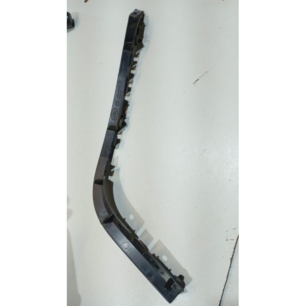 Guia Parachoque Traseiro L.e Discovery Sport 13 A 17