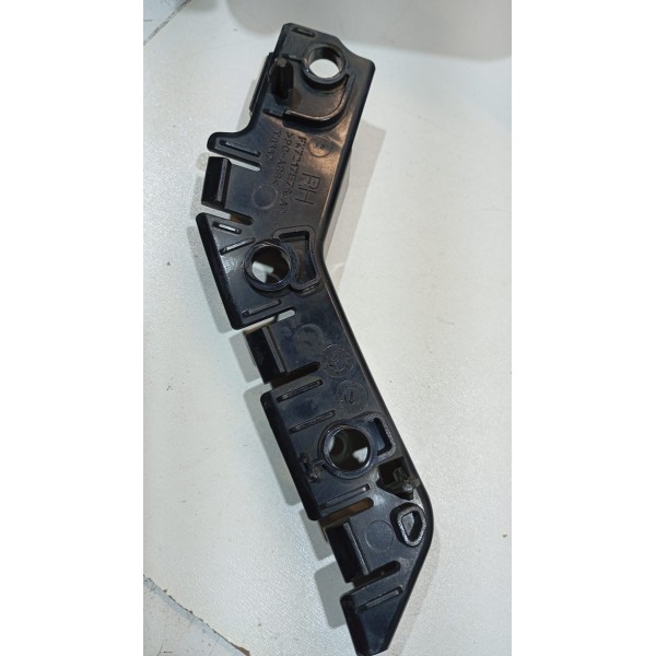 Guia Parachoque Dianteiro L.d Discovery Sport 13 A 17