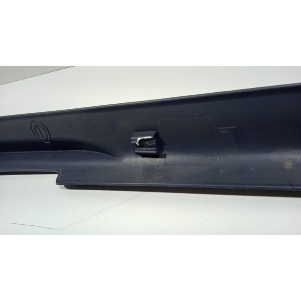 Acabamento Soleira De Porta D.d Vw Fox 15 A 21