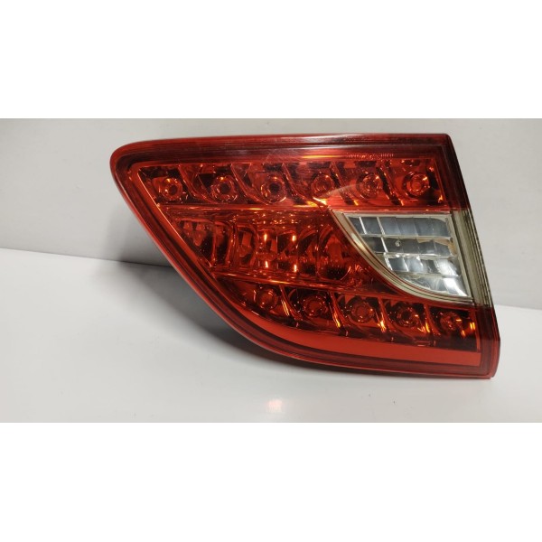 Lanterna Led Tampa Traseira L.e Nissan Sentra 14 A 16