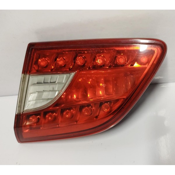 Lanterna Led Tampa Traseira L.d Nissan Sentra 14 A 16