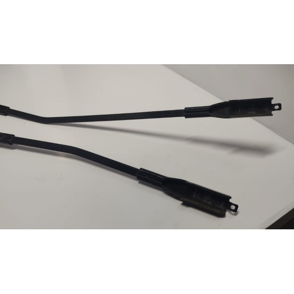 Par Braço Limpador Para-brisa Bmw 320i 2013 A 2017