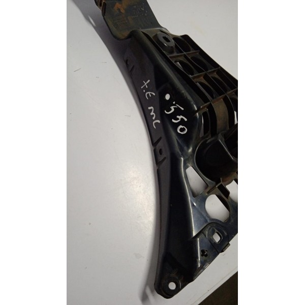 Guia Do Suporte Parachoque Traseiro L.e Bmw 550 07 A 11