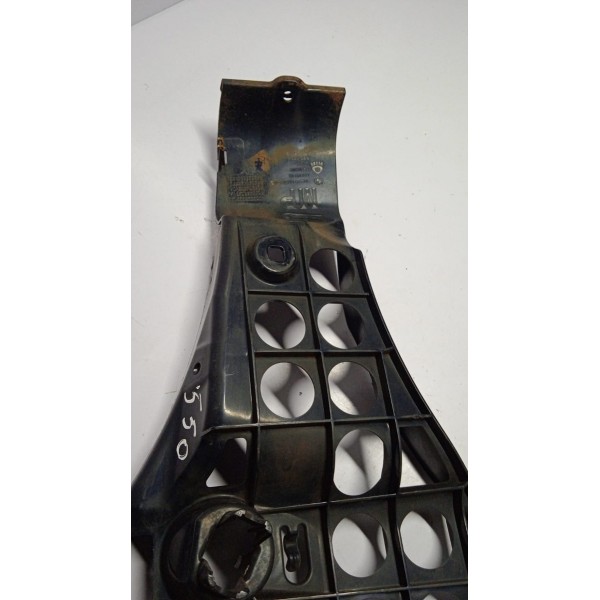 Guia Do Suporte Parachoque Traseiro L.e Bmw 550 07 A 11