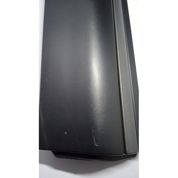 Aplique Moldura Porta T.d R.r Evoque 12 A 15 C/ Detalhe