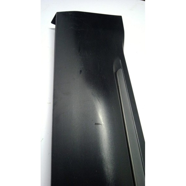 Aplique Moldura Porta T.d R.r Evoque 12 A 15 C/ Detalhe