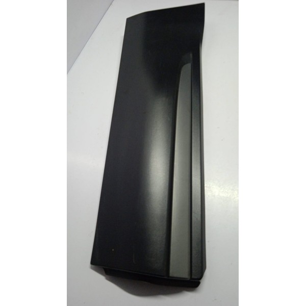 Aplique Moldura Porta T.d R.r Evoque 12 A 15 C/ Detalhe